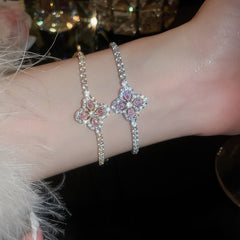 キラキラ! ピンクダイヤモンドの花のブレスレット