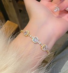 超輝く!クラシックなキューブ型ブレスレット